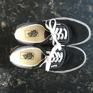 Vans 'Era' Black and White Clean